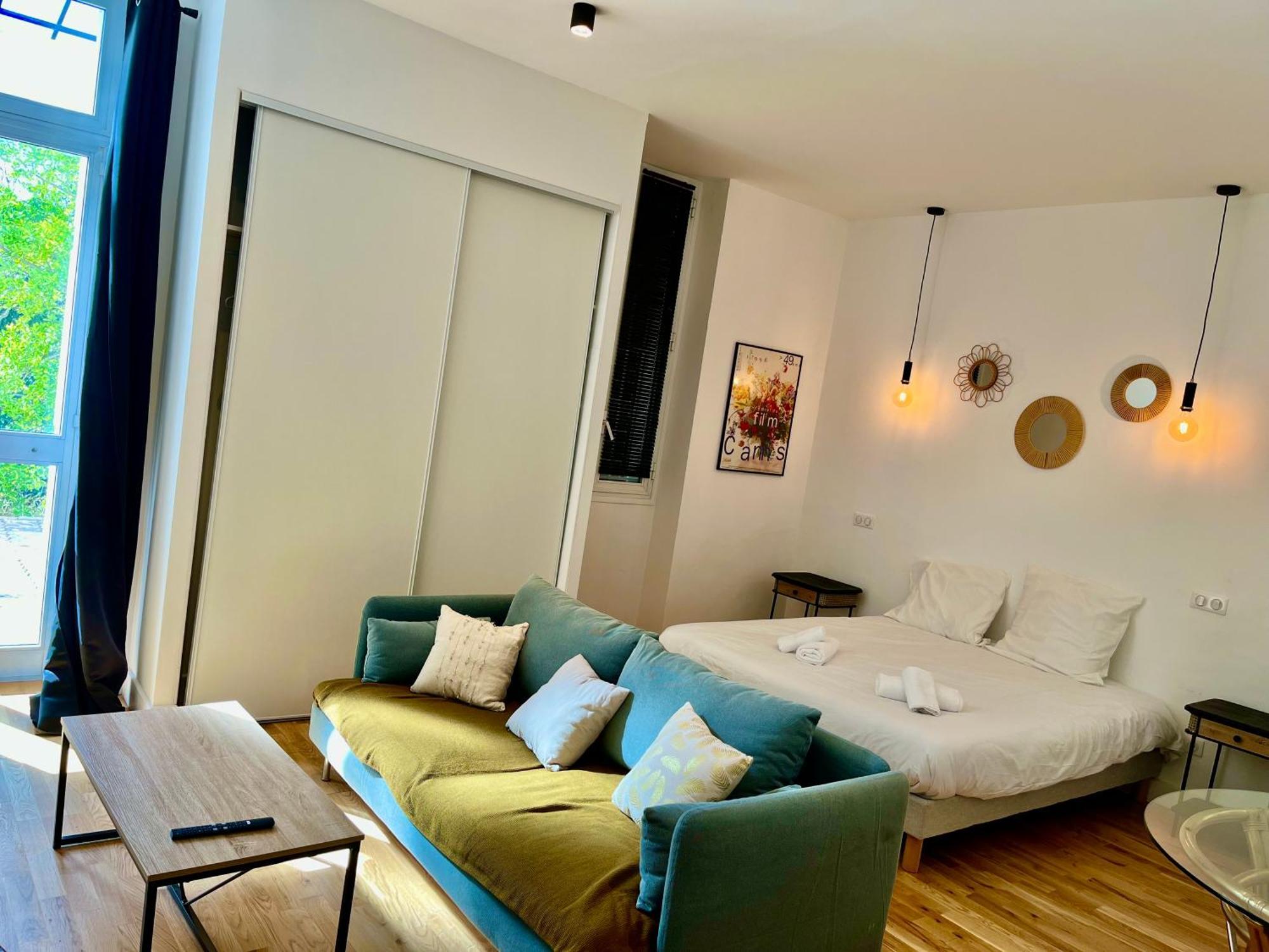 Villa Les Roches Mandelieu Εξωτερικό φωτογραφία