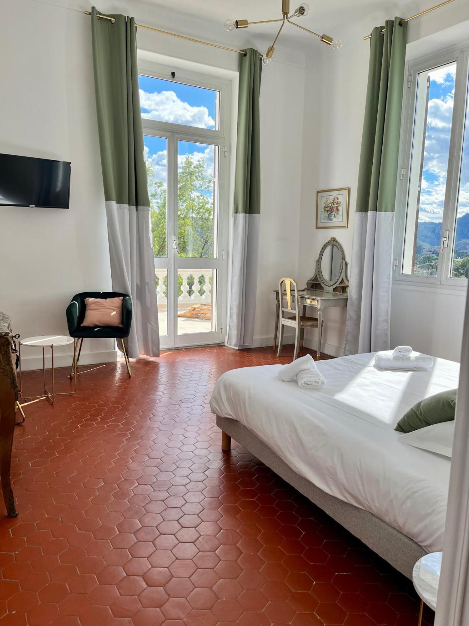 Villa Les Roches Mandelieu Εξωτερικό φωτογραφία