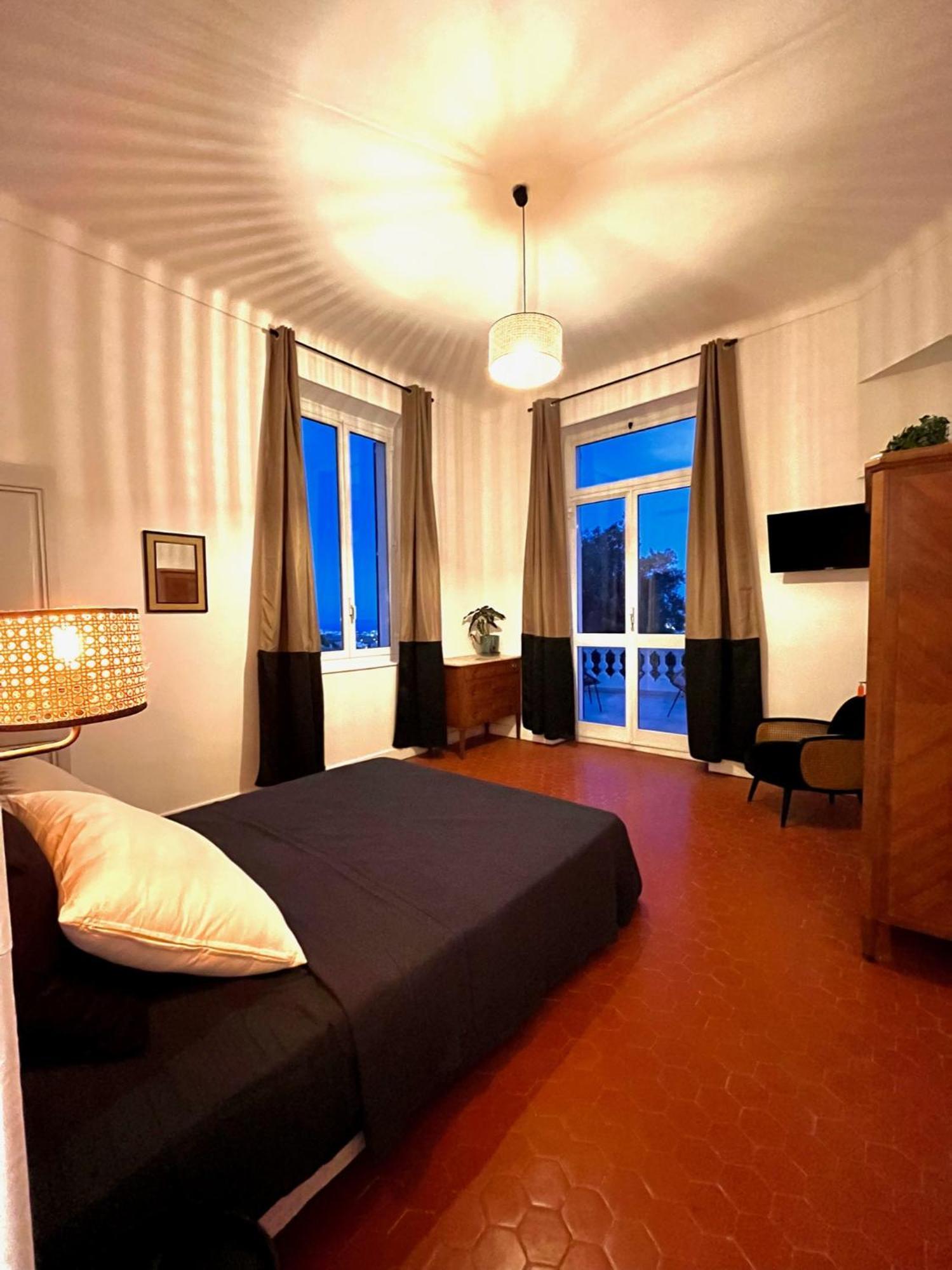 Villa Les Roches Mandelieu Εξωτερικό φωτογραφία